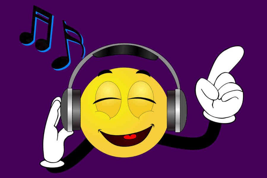 image-of-a-funny-emoji-enjoying-by-listening-to-music-on-headphone.